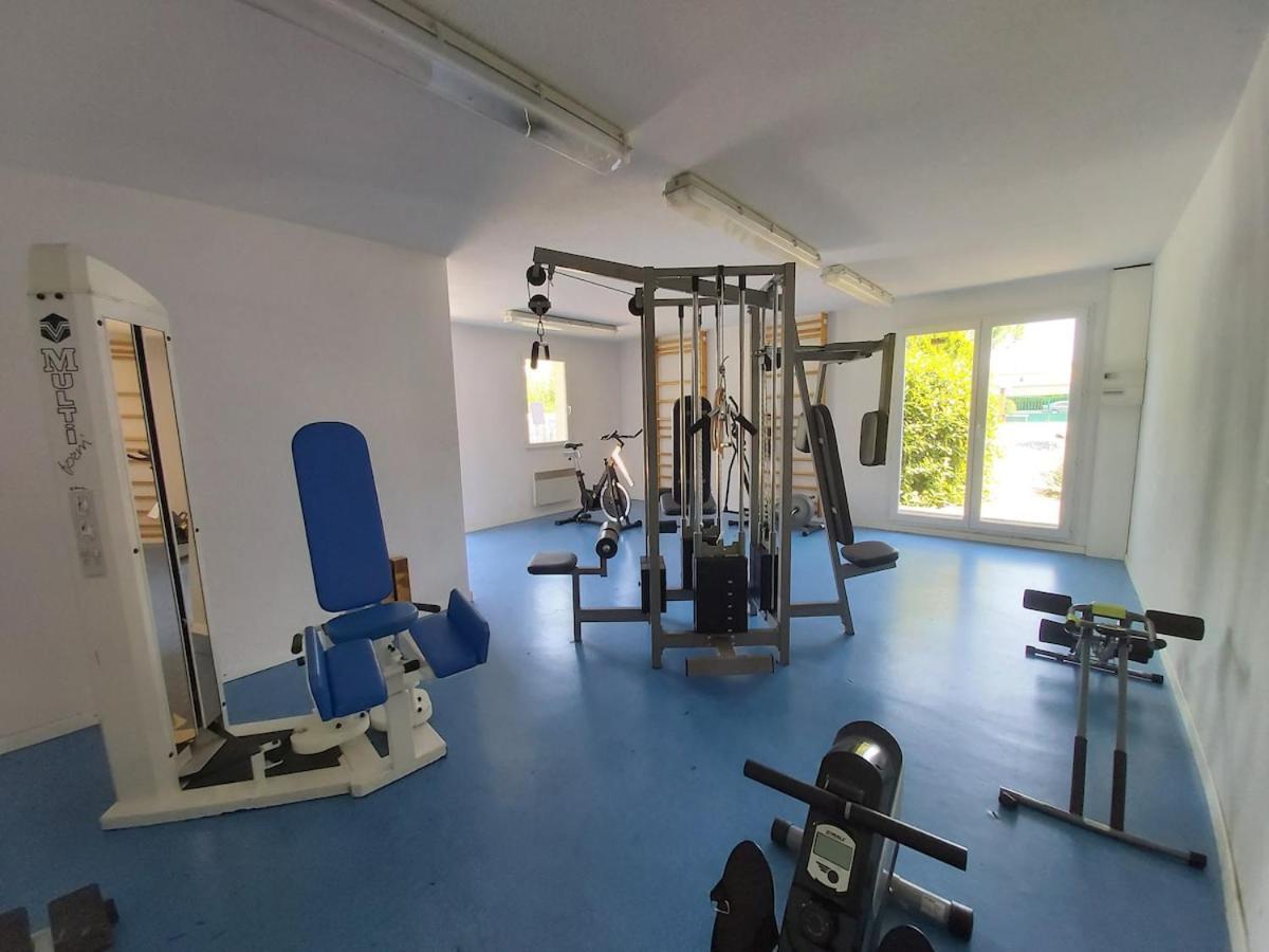 Le Sporting Land - Avec Entree Autonome, Parking Prive & Sa Piscine ! - Lägenhet Gaillac Exteriör bild