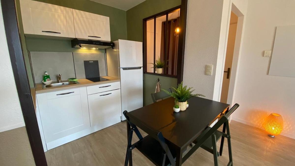 Le Sporting Land - Avec Entree Autonome, Parking Prive & Sa Piscine ! - Lägenhet Gaillac Exteriör bild