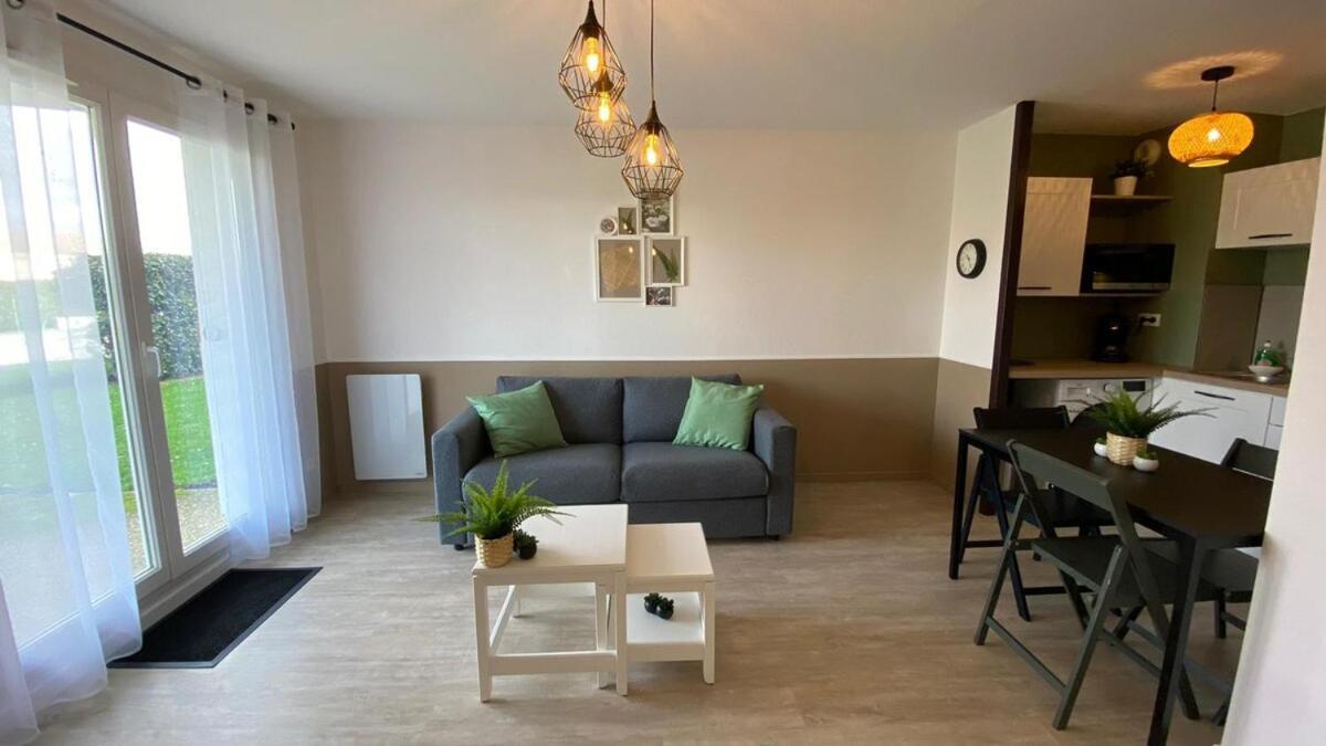 Le Sporting Land - Avec Entree Autonome, Parking Prive & Sa Piscine ! - Lägenhet Gaillac Exteriör bild