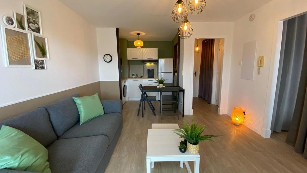 Le Sporting Land - Avec Entree Autonome, Parking Prive & Sa Piscine ! - Lägenhet Gaillac Exteriör bild