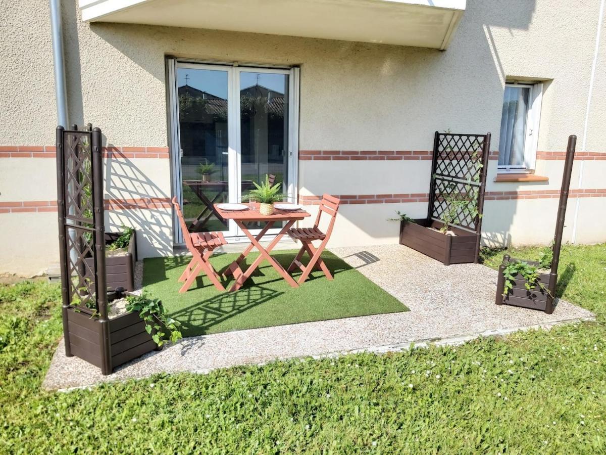 Le Sporting Land - Avec Entree Autonome, Parking Prive & Sa Piscine ! - Lägenhet Gaillac Exteriör bild